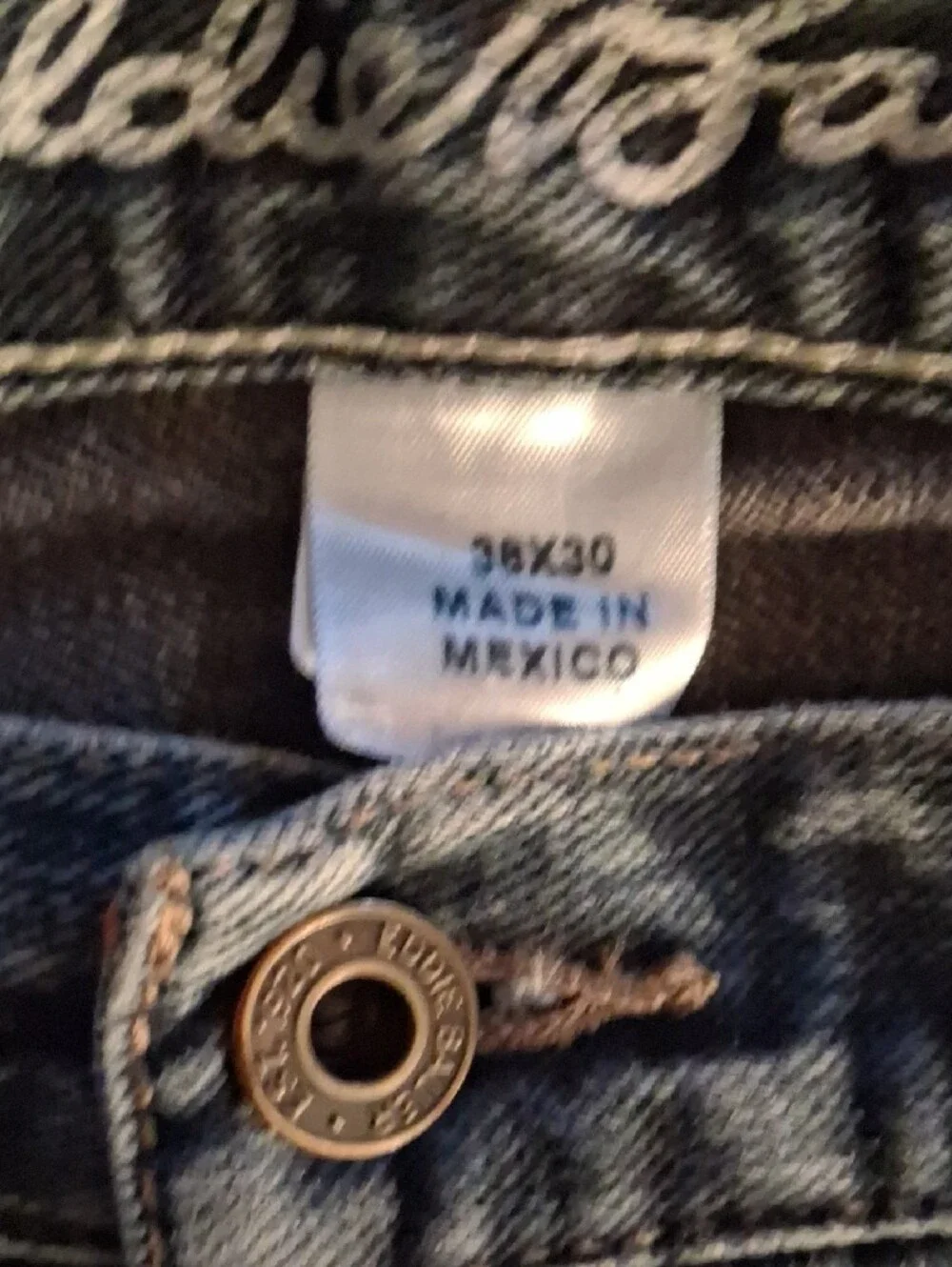 Eddie Bauer Men's Faded Blue Relaxed Jeans